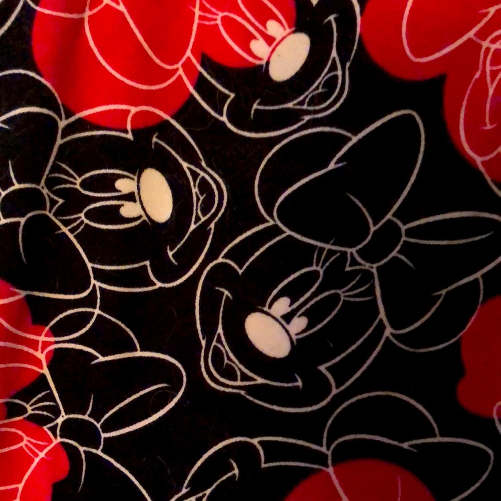 NEW Disney Minnie Mouse leggings one size